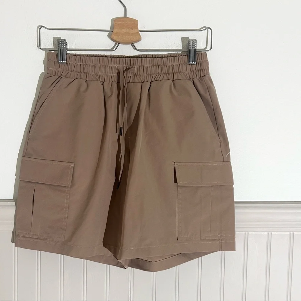 G4Free Women’s Small Tan Cargo Shorts Polyester Utility Outdoor